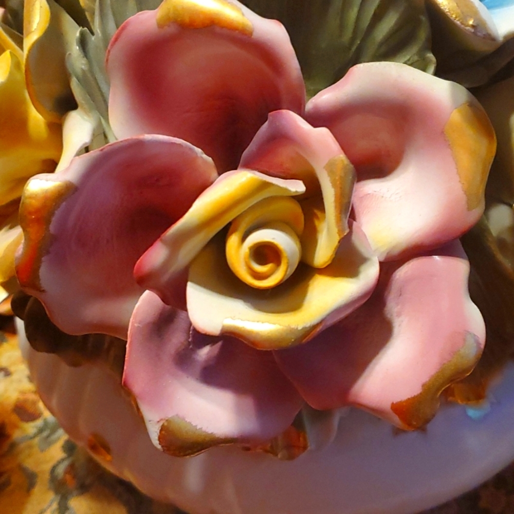 Meet your Posher, Edith